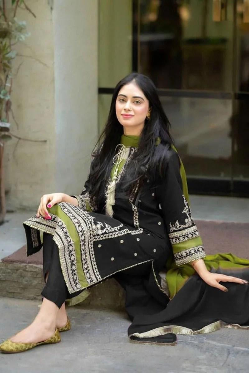 3 Pcs Woman’s Unstitched Embroidered Suits
