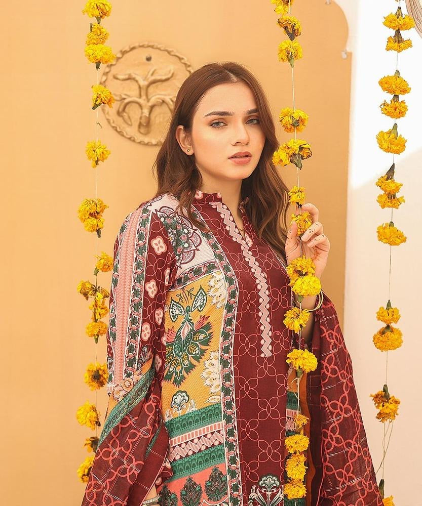 3 PCs Woman unstitched Swiss Lown printed Suit
