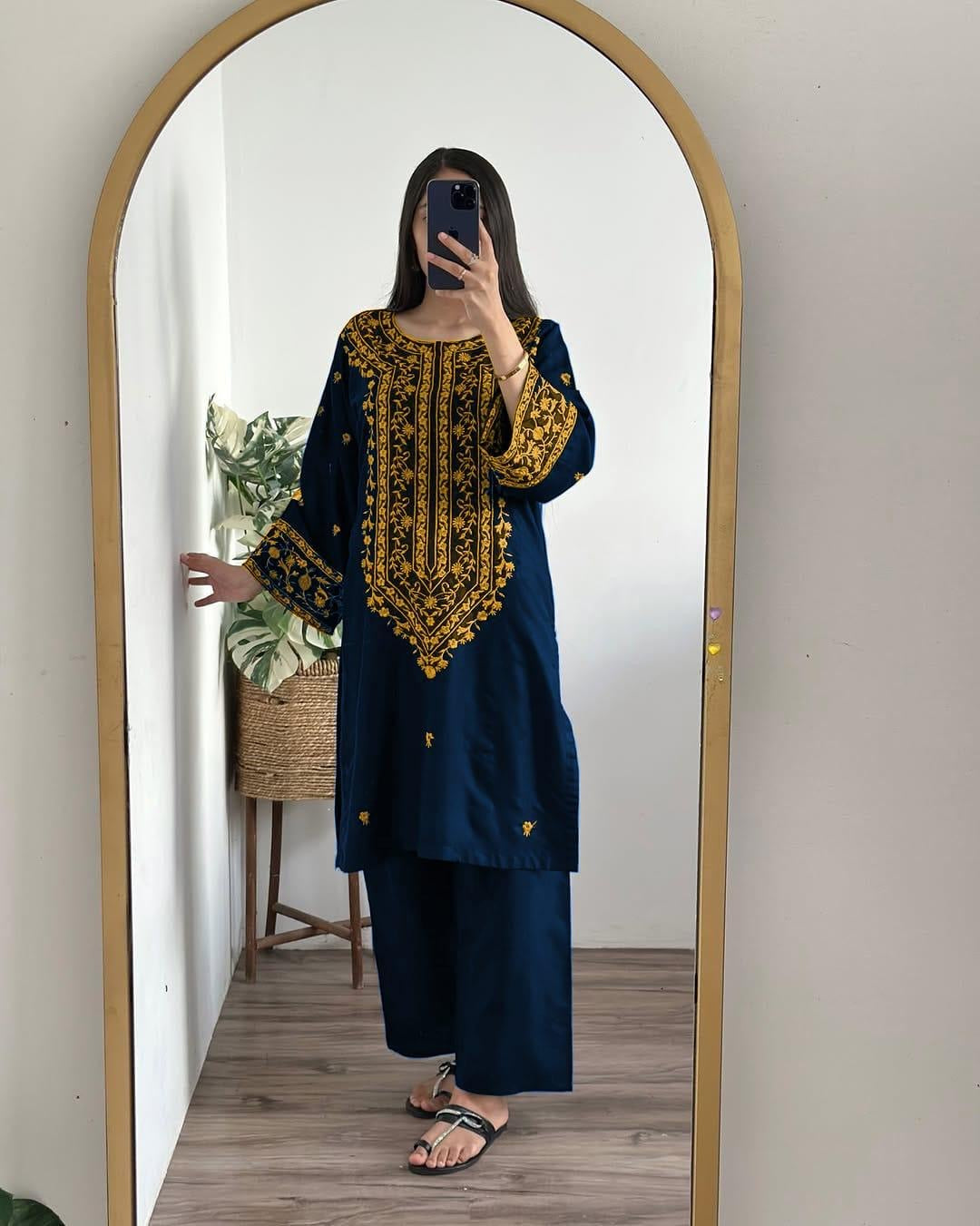 2 PCs Stitiched Embroidered suits